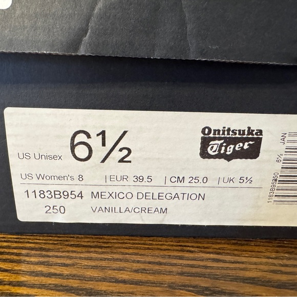 Onitsuka Tiger Mexico Delegation - Picture 4 of 4